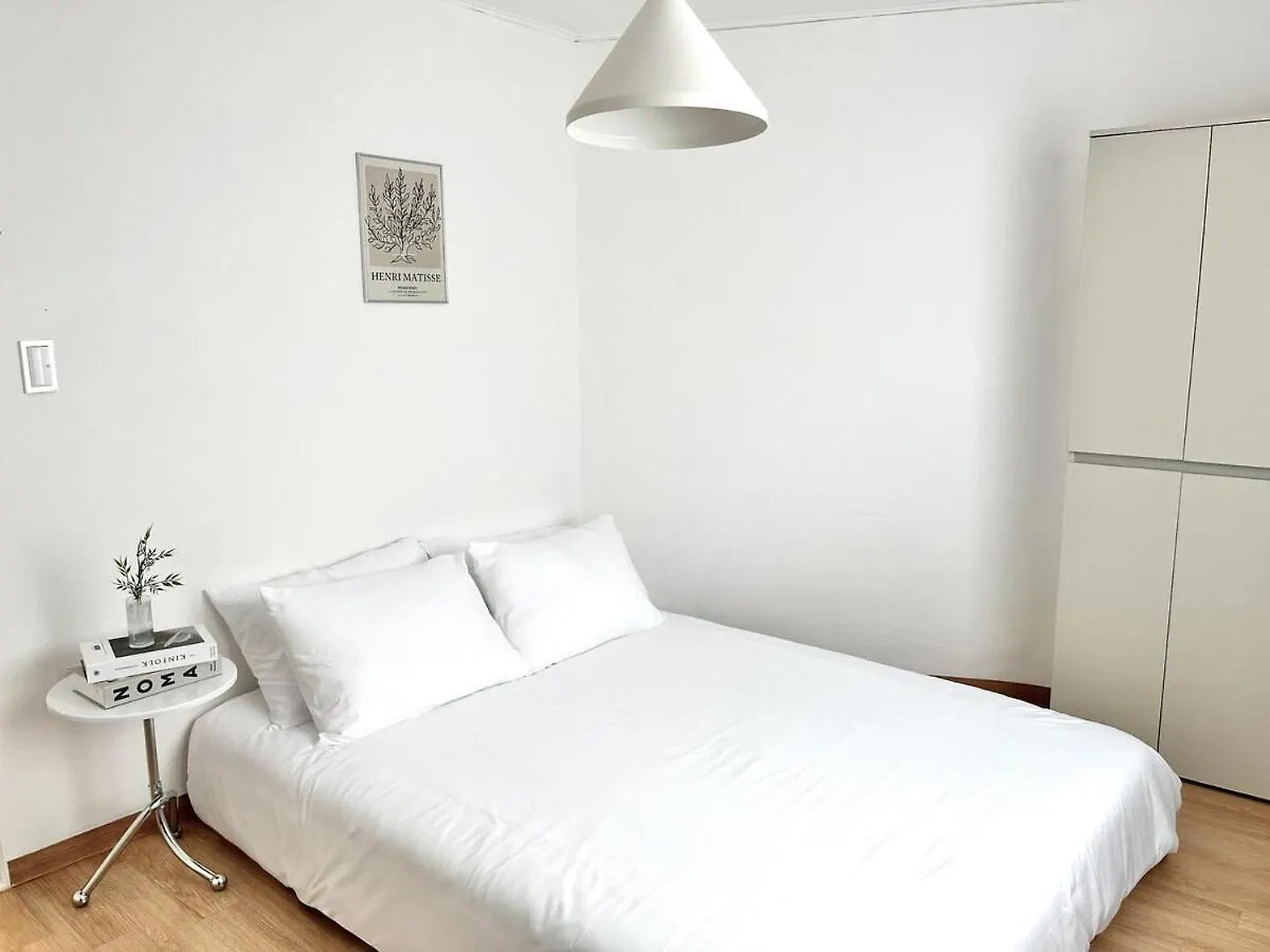 Apartment Yeondam Stay Seoul